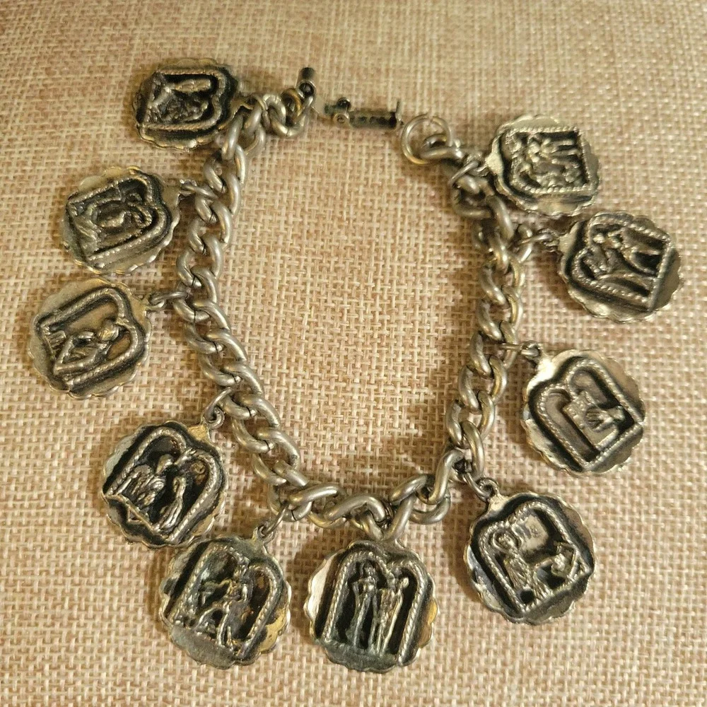 Vintage Ten Commandments Religious Charm Bracelet Silver Tone 7 Inch Cottagecore